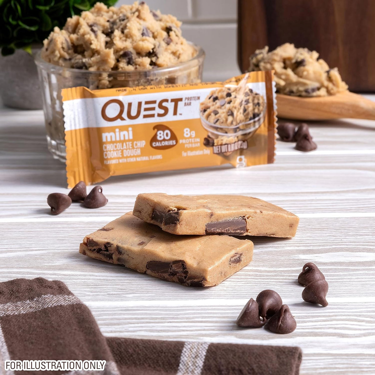 Quest Nutrition Mini Chocolate Chip Cookie Dough Protein Bars, 8g Protein, 1g Sugar, 2g Net Carbs, Gluten Free, 14 Count